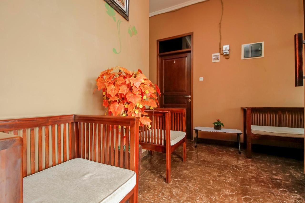 Reddoorz Near Manggarai Station 2 Ξενοδοχείο Τζακάρτα Εξωτερικό φωτογραφία